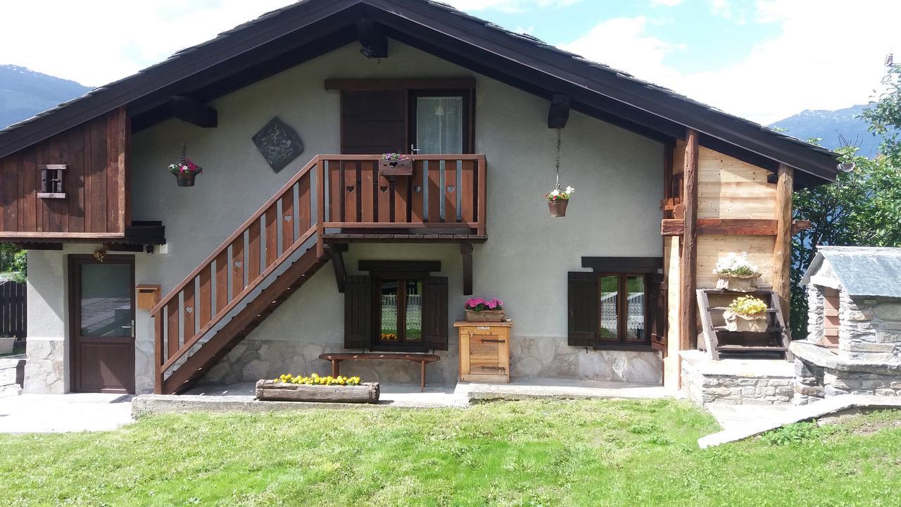 Maison Des Abeilles Vda Gressan N 0028 Экстерьер фото