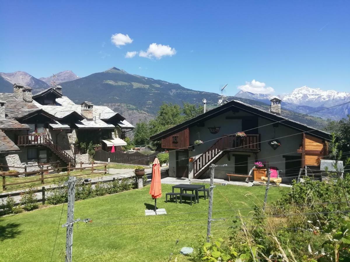 Maison Des Abeilles Vda Gressan N 0028 Экстерьер фото